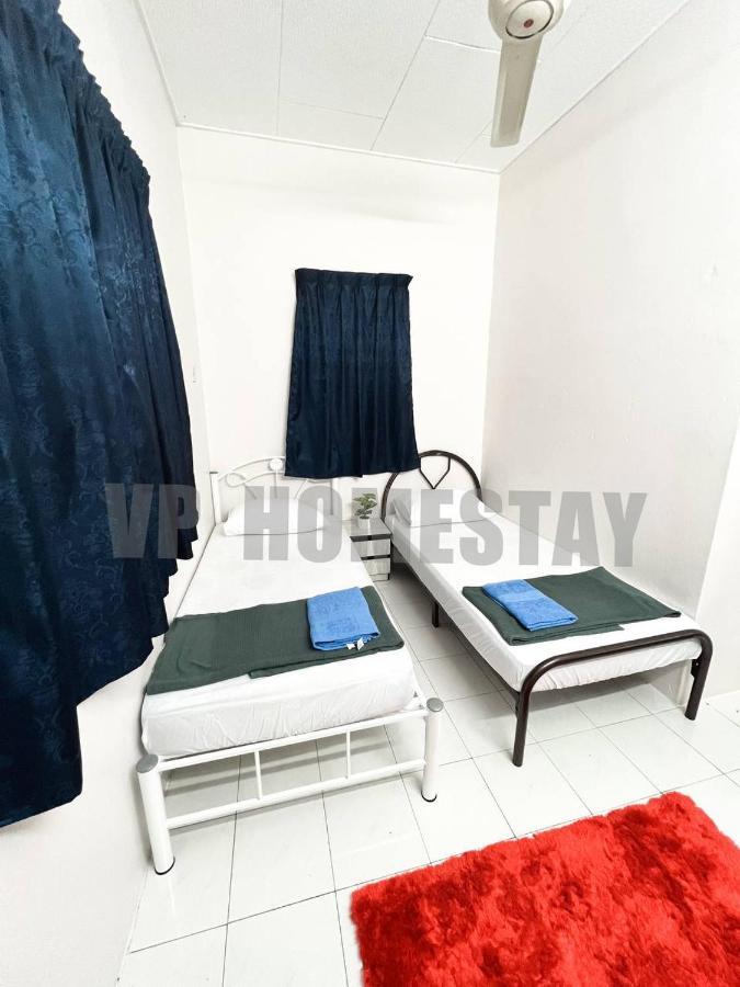 Vp Homestay - Malay Only Ipoh Buitenkant foto