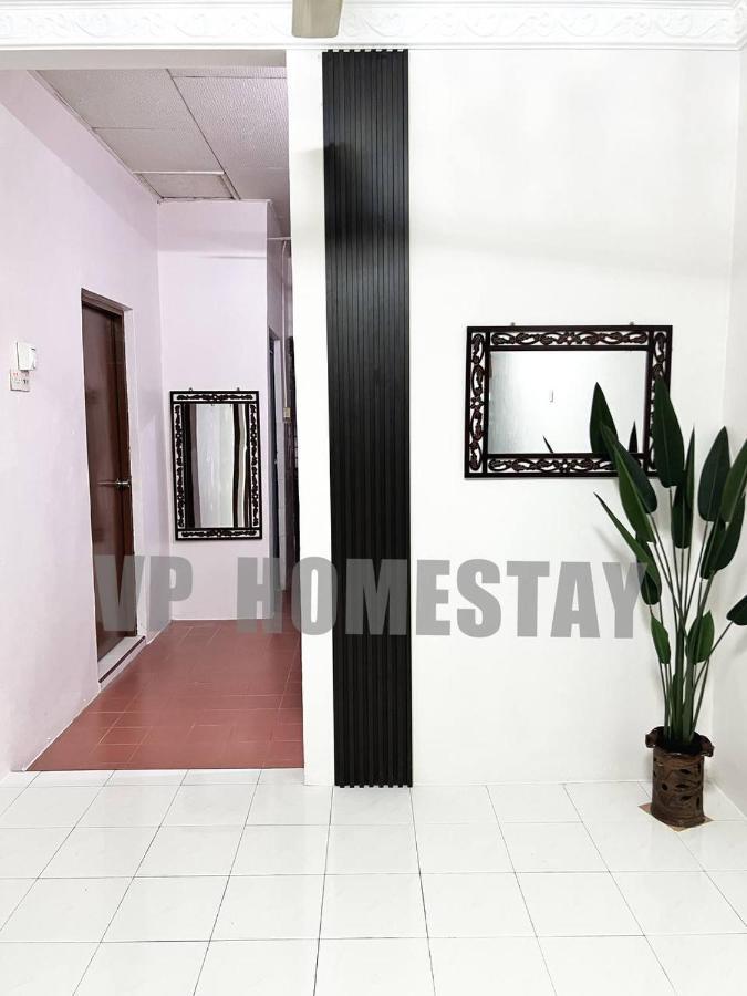 Vp Homestay - Malay Only Ipoh Buitenkant foto